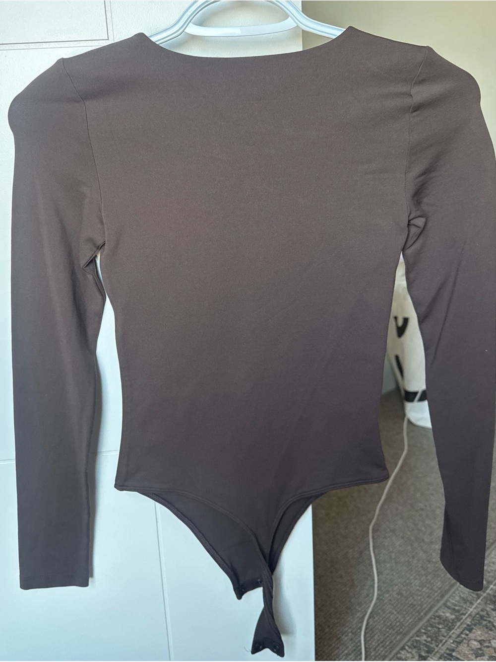 Aritzia Babaton Women’s Long-Sleeve Brown One-Piece Bodysuit - Picture 5 of 5